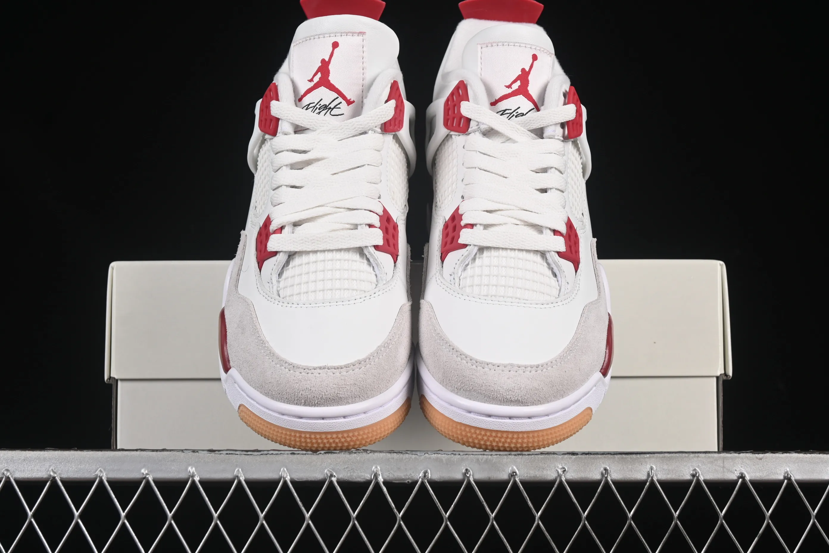All categories Air Jordan Jordan series basketball shoes Air Jordan 4 OG version Nike SB x Air Jordan 4 OG "Varsity Red" AJ4 Joe 4 University Red DR5415-106